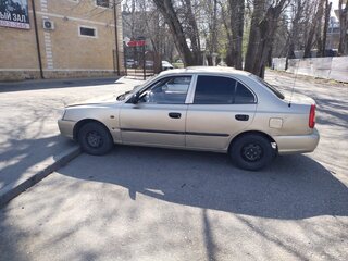 2004 Hyundai Accent ТагАЗ II, коричневый, 400000 рублей, вид 2