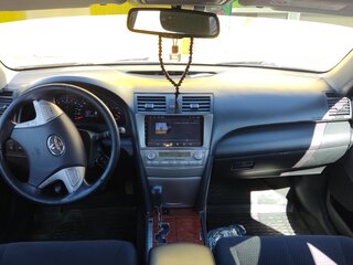 2009 Toyota Camry VI (XV40) Рестайлинг, серебристый, 1350000 рублей, вид 1