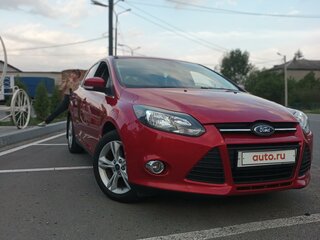2013 Ford Focus III, красный, 990000 рублей, вид 4