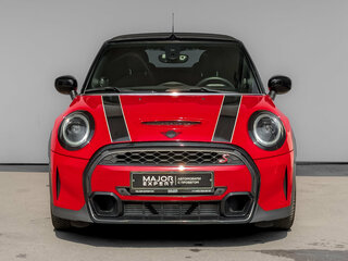 2022 Mini Hatch Cooper S III (F55/F56) Рестайлинг 2, красный, 3915000 рублей, вид 2