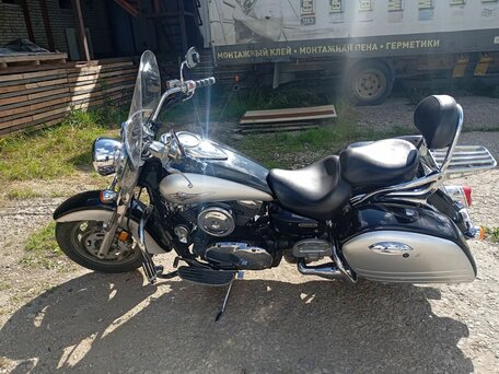 2005 Kawasaki VN1600 Vulcan, серебристый, 600000 рублей, вид 3