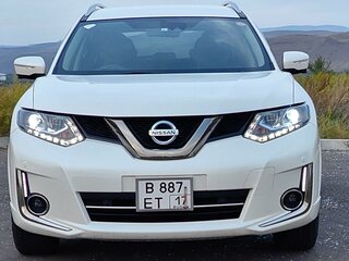 2017 Nissan X-Trail III, белый, 2150000 рублей, вид 3