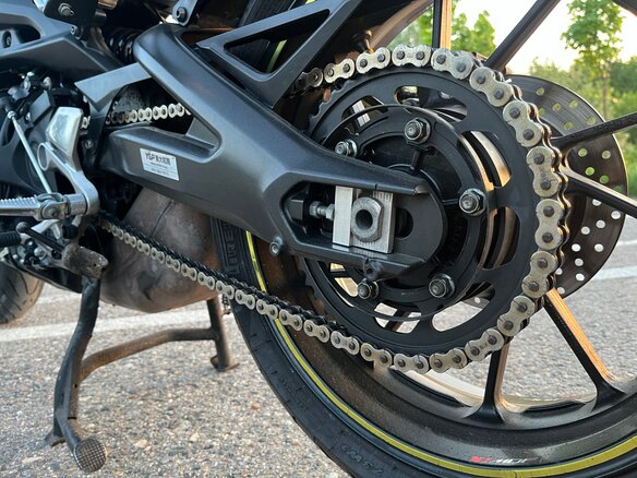 2017 Yamaha MT-09 Tracer (FJ-09), синий, 720000 рублей - вид 18