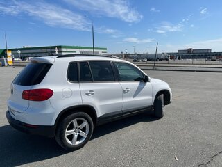 2013 Volkswagen Tiguan I Рестайлинг, белый, 1450000 рублей, вид 4