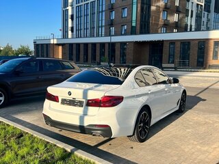 2019 BMW 5 серии 520d xDrive VII (G30/G31/G38), белый, 3900000 рублей, вид 4