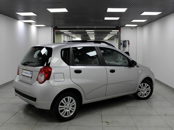 2009 Chevrolet Aveo I Рестайлинг, серебристый