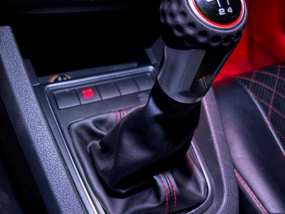 2015 Volkswagen Jetta VI Рестайлинг, белый, 845000 рублей - вид 5