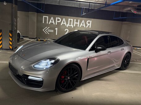 Купить Porsche Panamera 2018 года по цене от 4 790 000 рублей