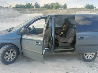 2002 Dodge Caravan 4-speed IV, серый, 550000 рублей, вид 5