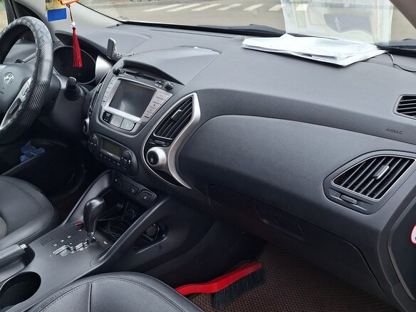 2011 Hyundai ix35 I, белый, 1050000 рублей - вид 7