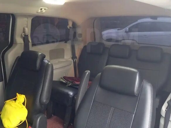 2009 Dodge Caravan Grand V, серебристый, 1090000 рублей - вид 2