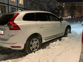 2016 Volvo XC60 I Рестайлинг, белый, 2200000 рублей, вид 1