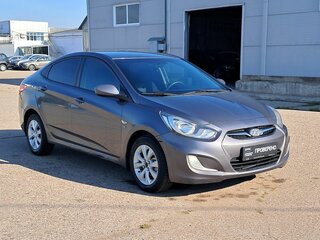 2011 Hyundai Solaris I, серый, 650000 рублей, вид 3