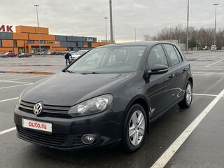 2010 Volkswagen Golf VI, чёрный, 687729 рублей, вид 1