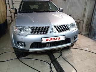 2012 Mitsubishi Pajero Sport II, серебристый, 2300000 рублей, вид 1