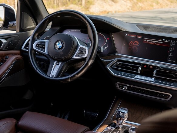 2018 BMW X5 30d IV (G05/G18), белый, 7100000 рублей - вид 21