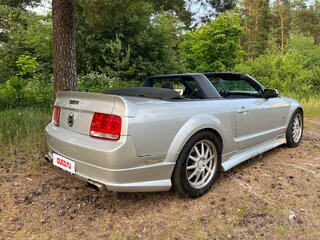 2005 Ford Mustang V, серебристый, 7400000 рублей, вид 2