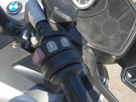 2015 BMW R 1200 RT, золотистый, 1155000 рублей, вид 4