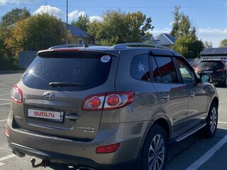 2010 Hyundai Santa Fe II Рестайлинг, коричневый, 1700000 рублей, вид 4
