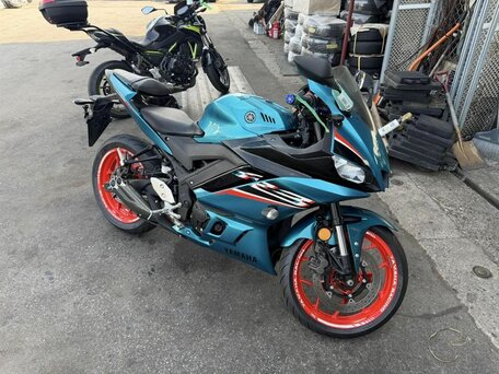 2021 Yamaha YZF-R3, голубой, 600000 рублей, вид 1
