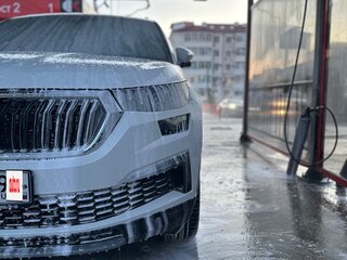 2021 Skoda Kodiaq I Рестайлинг, белый, 3100000 рублей, вид 3