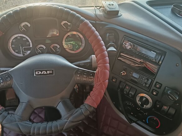2010 DAF XF 105, белый, 4000000 рублей - вид 28