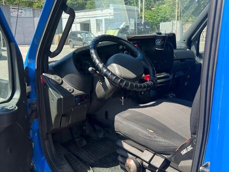 2005 Iveco Daily, синий, 1300000 рублей, вид 5