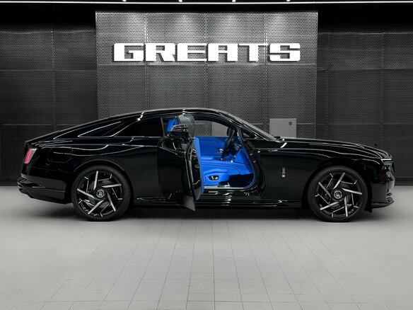 2026 Rolls-Royce Spectre Black Badge I Рестайлинг (Series II), чёрный, 74000000 рублей - вид 9