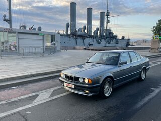 1988 BMW 5 серии 535i III (E34), серый, 7400000 рублей, вид 2