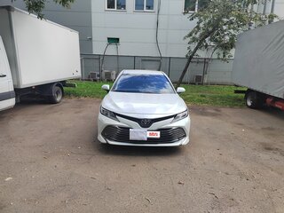 2020 Toyota Camry VIII (XV70), белый, 3000000 рублей, вид 2
