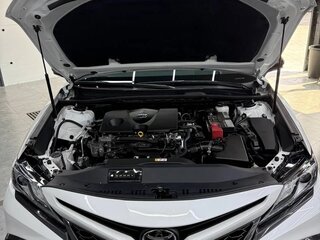 2022 Toyota Camry VIII (XV70) Рестайлинг, белый, 2920000 рублей, вид 4