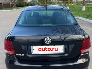 2015 Volkswagen Polo V Рестайлинг, чёрный, 650000 рублей, вид 5