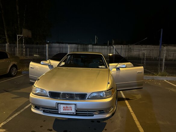 1995 Toyota Mark II VII (X90), серый, 900000 рублей - вид 2