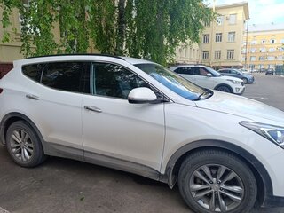 2017 Hyundai Santa Fe Grand III Рестайлинг, белый, 2550000 рублей, вид 4