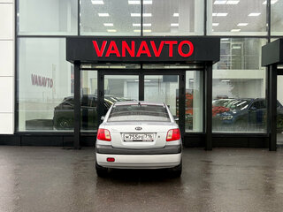 2006 Kia Rio II, серебристый, 435000 рублей, вид 4