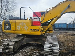 2019 Komatsu PC200-8, жёлтый, 8590000 рублей, вид 3
