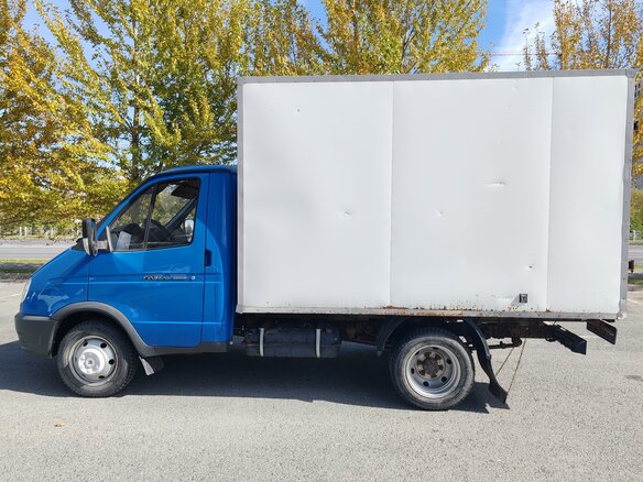 2012 ГАЗ ГАЗель (3302), синий, 800000 рублей - вид 5