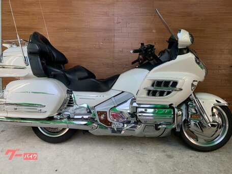 2006 Honda GL 1800 Gold Wing, белый, 900000 рублей, вид 1