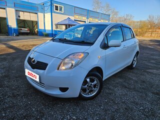 2006 Toyota Vitz II (XP90), белый, 450000 рублей, вид 3