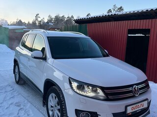 2012 Volkswagen Tiguan I Рестайлинг, белый, 1850000 рублей, вид 3