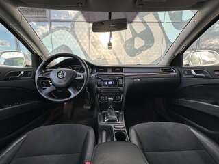 2013 Skoda Superb DSG II Рестайлинг, белый, 1187000 рублей, вид 2