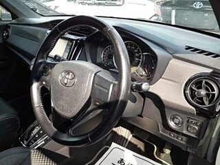 2015 Toyota Corolla Fielder XI (E160, E170, E180) Рестайлинг 1, белый, 1600000 рублей - вид 12