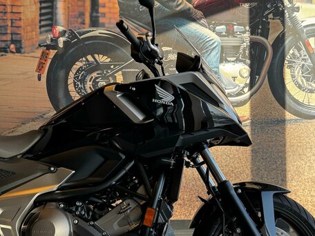 2025 Honda NC 750X, чёрный, 1370000 рублей, вид 5