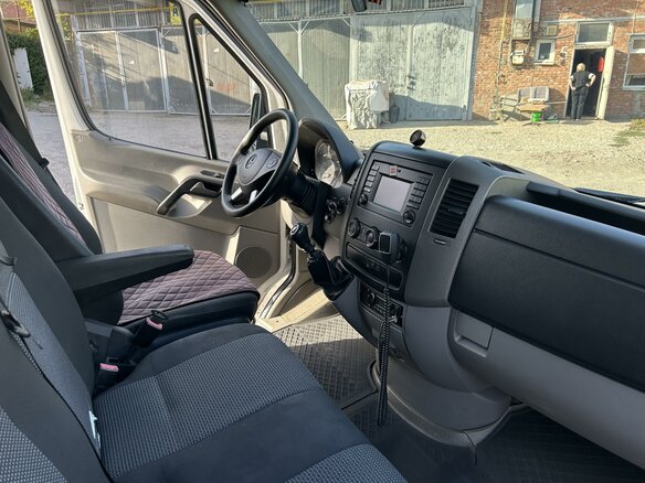 2011 Mercedes-Benz Sprinter, белый, 4500000 рублей - вид 7