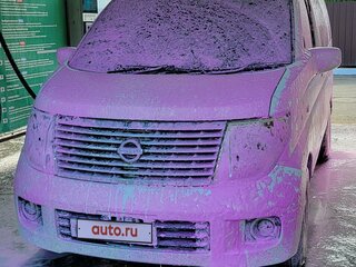 2004 Nissan Elgrand II (E51), белый, 1250000 рублей, вид 1