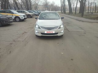 2016 Hyundai Solaris I Рестайлинг, белый, 580000 рублей, вид 1