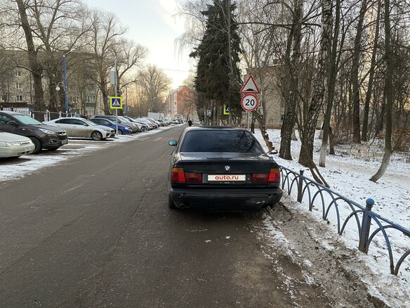 1993 BMW 5 серии 525i III (E34), синий - вид 4