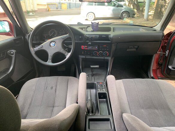 1990 BMW 5 серии 525i III (E34), красный - вид 15