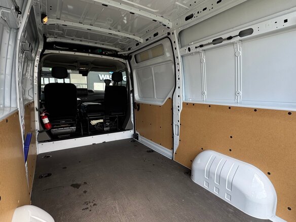 2022 Renault Master, белый, 4790000 рублей - вид 14