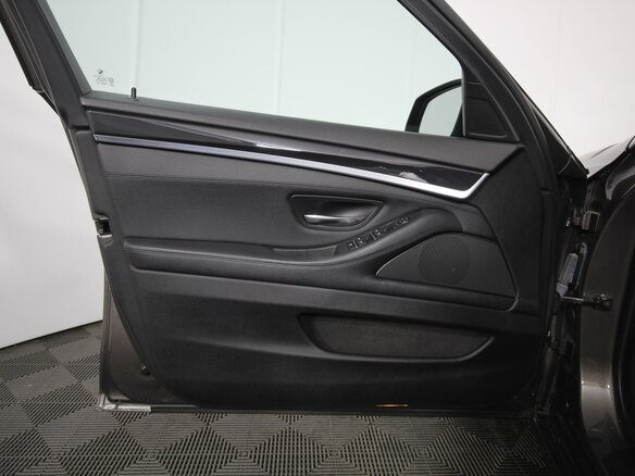 2013 BMW 5 серии 528i xDrive VI (F10/F11/F07), коричневый - вид 9